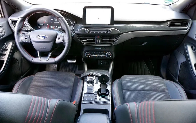 Ford Focus cena 71700 przebieg: 160000, rok produkcji 2019 z Płock małe 781
